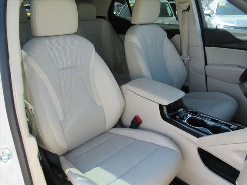 Used 2023 Buick Envision Preferred FWD image 25