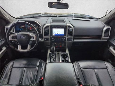 Used 2020 Ford F150 Lariat image 17