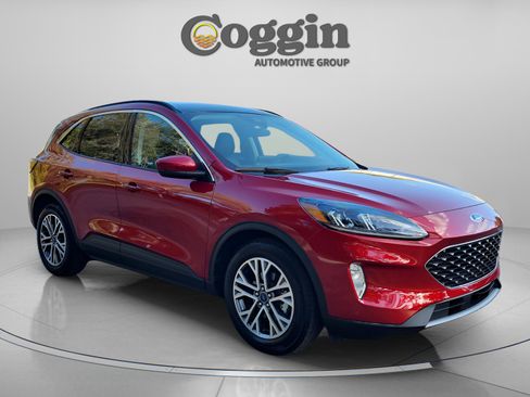 Certified 2022 Ford Escape SEL image 7