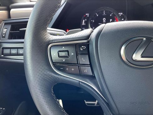 Used 2023 Lexus ES 350 F Sport w/ Accessory Package (Z2) image 24