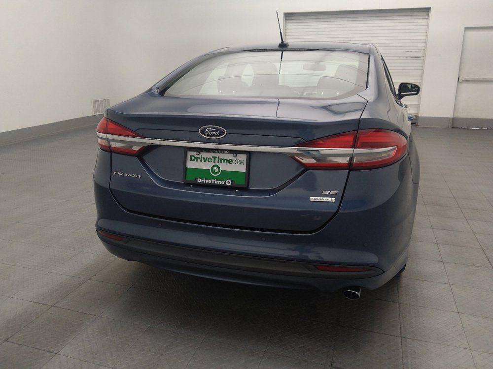 Used 2018 Ford Fusion SE w/ Fusion SE Technology Package FWD image 7