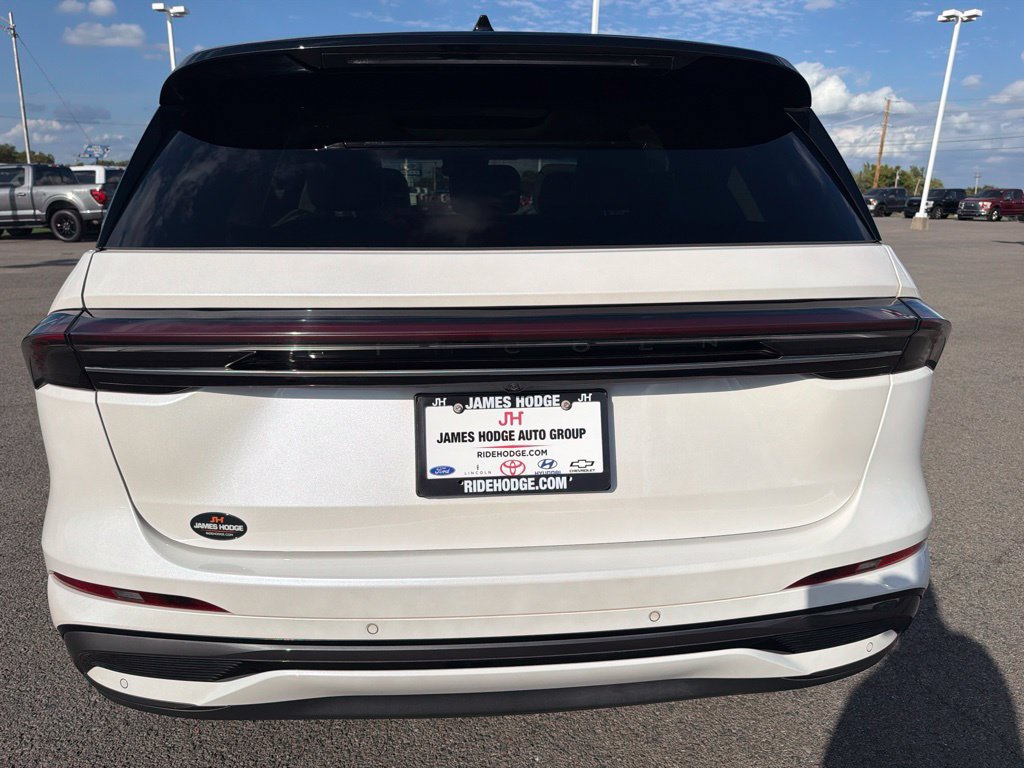 Used 2024 Lincoln Nautilus Black Label w/ Jet Appearance Package (87T) AWD/4WD image 9