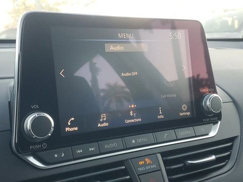 Used 2025 Nissan Altima 2.5 S image 25