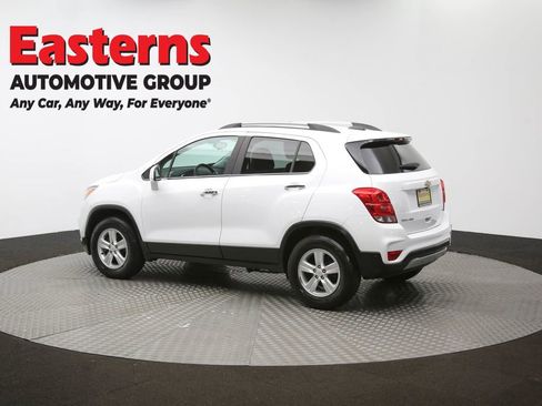 Used 2020 Chevrolet Trax LT w/ LT Convenience Package image 61