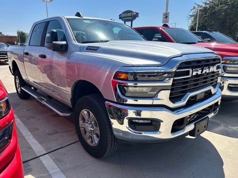 Certified 2026 RAM 2500 Big Horn AWD/4WD image 1