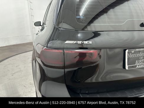 Certified 2021 Mercedes-Benz GLB 35 AMG 4MATIC image 31