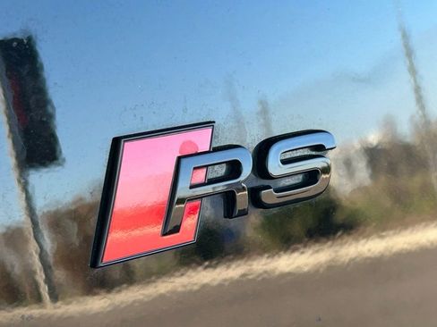 Used 2023 Audi RS e-tron GT w/ Carbon Performance Package image 67