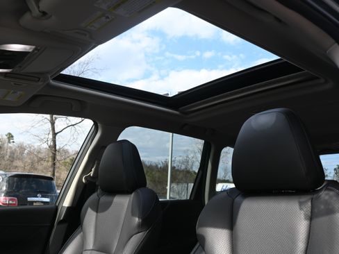 Used 2023 Subaru Forester Touring image 17