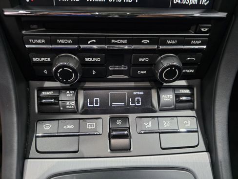 Used 2015 Porsche 911 GT3 image 14