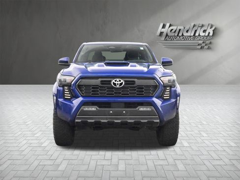 Used 2024 Toyota Tacoma TRD Sport image 5