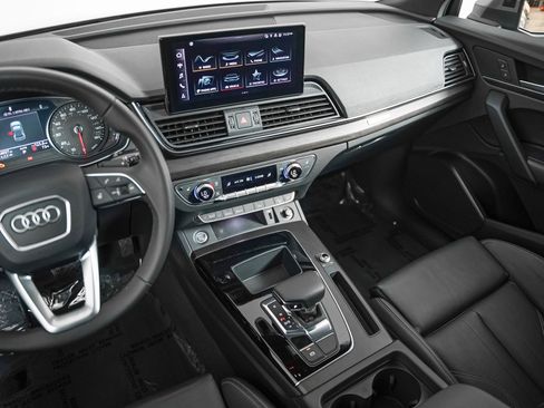 Certified 2023 Audi Q5 2.0T Premium w/ Convenience Package image 14