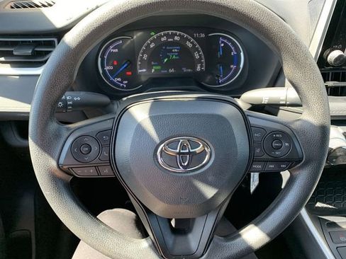Used 2025 Toyota RAV4 LE AWD/4WD image 19