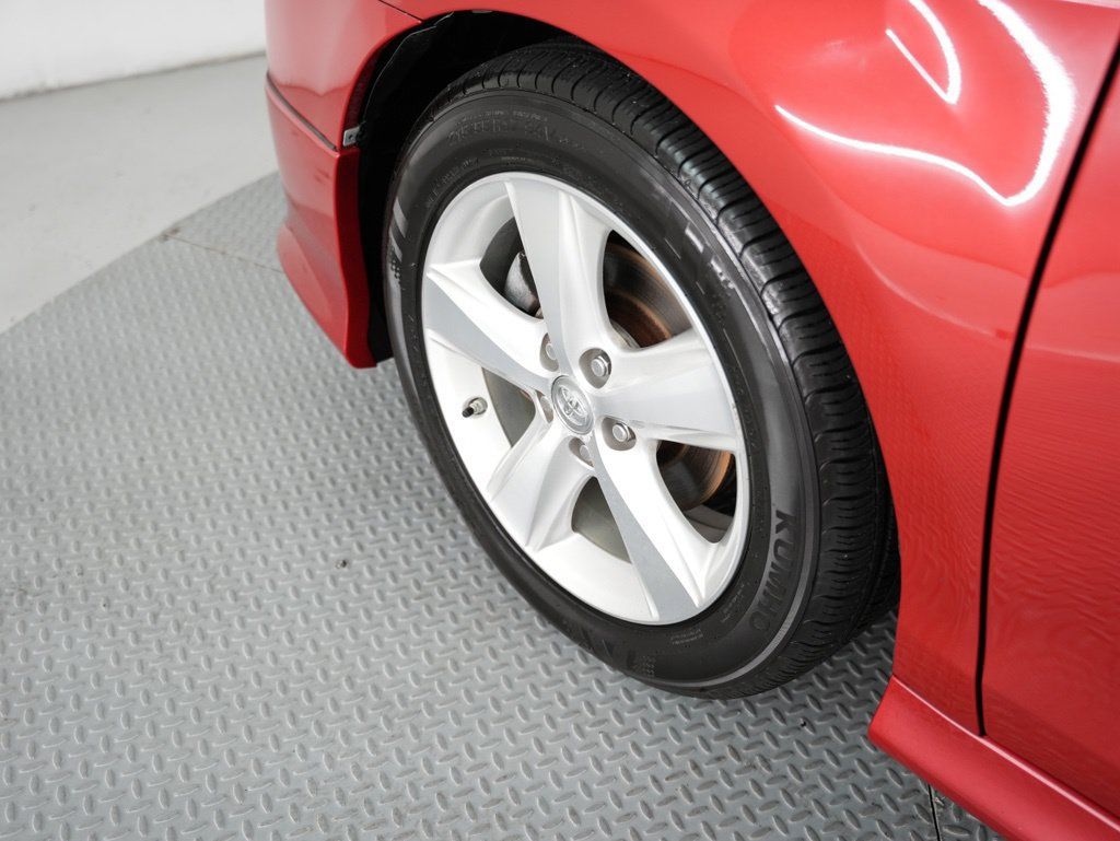 Used 2011 Toyota Camry SE w/ SE Extra-Value Pkg #1 FWD image 55