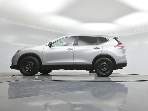 Used 2014 Nissan Rogue S image 49