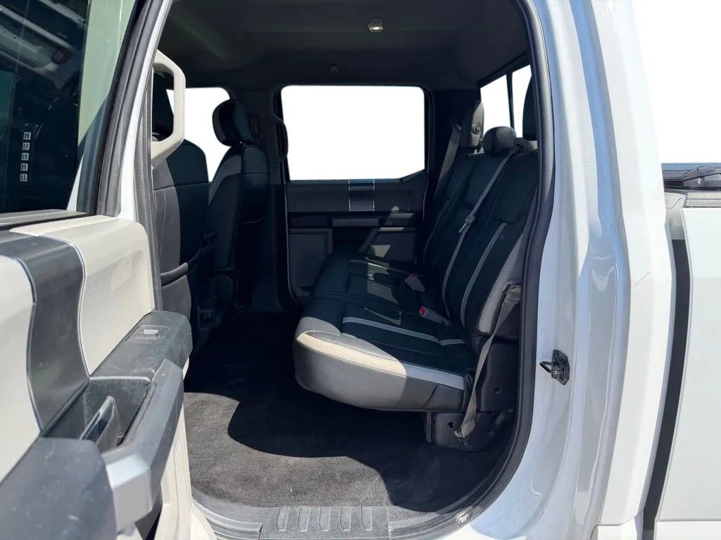 Used 2018 Ford F150 XLT w/ Equipment Group 302A Luxury AWD/4WD image 29