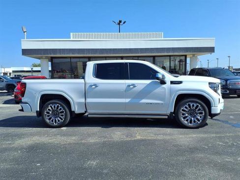 Used 2024 GMC Sierra 1500 Denali Ultimate image 24