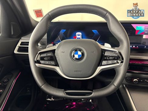 Used 2025 BMW 330i xDrive Sedan AWD/4WD image 17