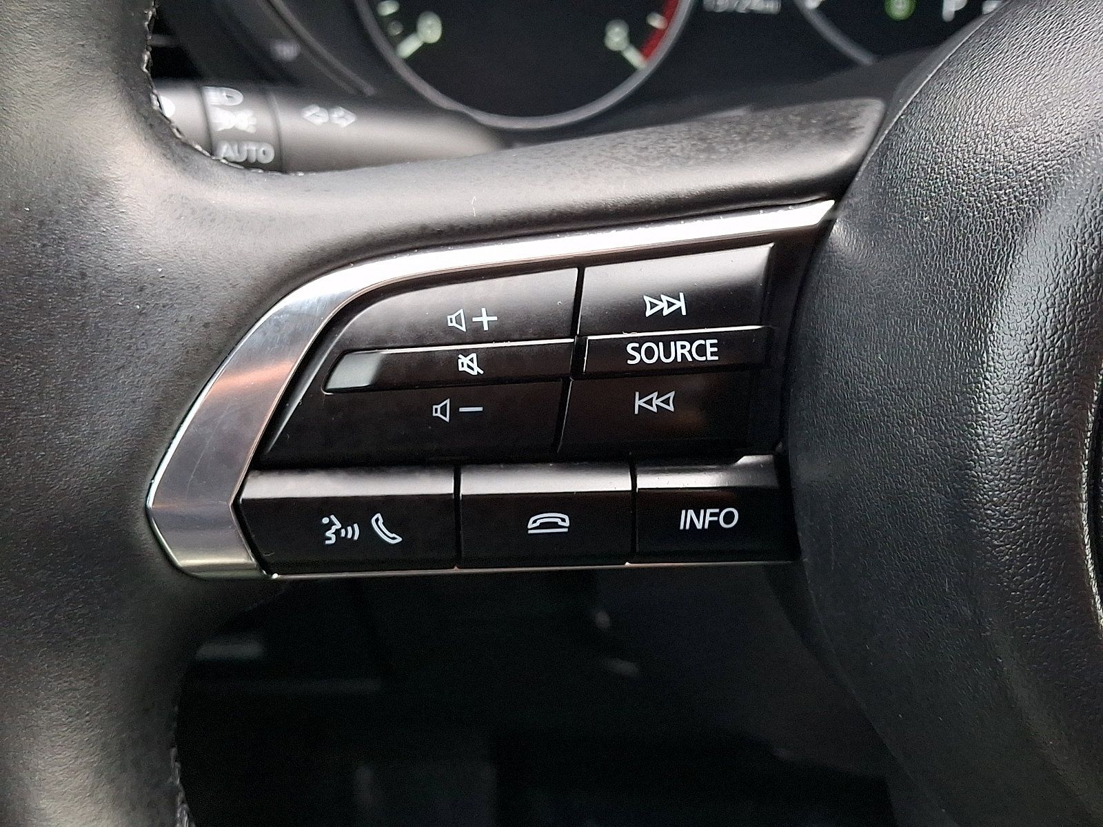 Used 2024 MAZDA MAZDA3 s AWD/4WD image 22