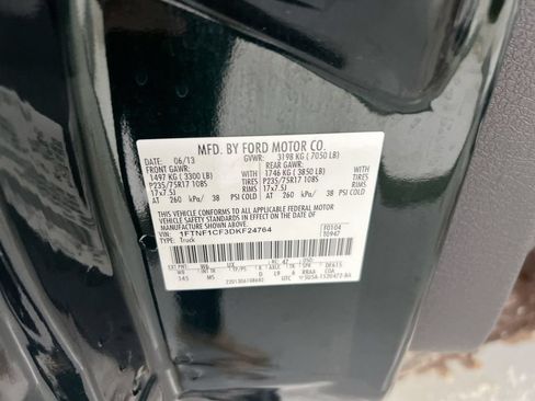 Used 2013 Ford F150 XLT w/ Mid Equipment Group RWD image 25