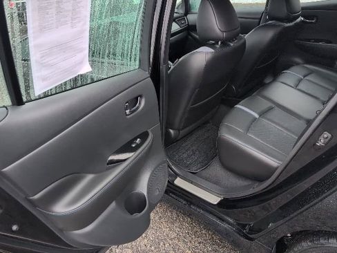 Used 2019 Nissan Leaf SL w/ SL Technology Package image 24