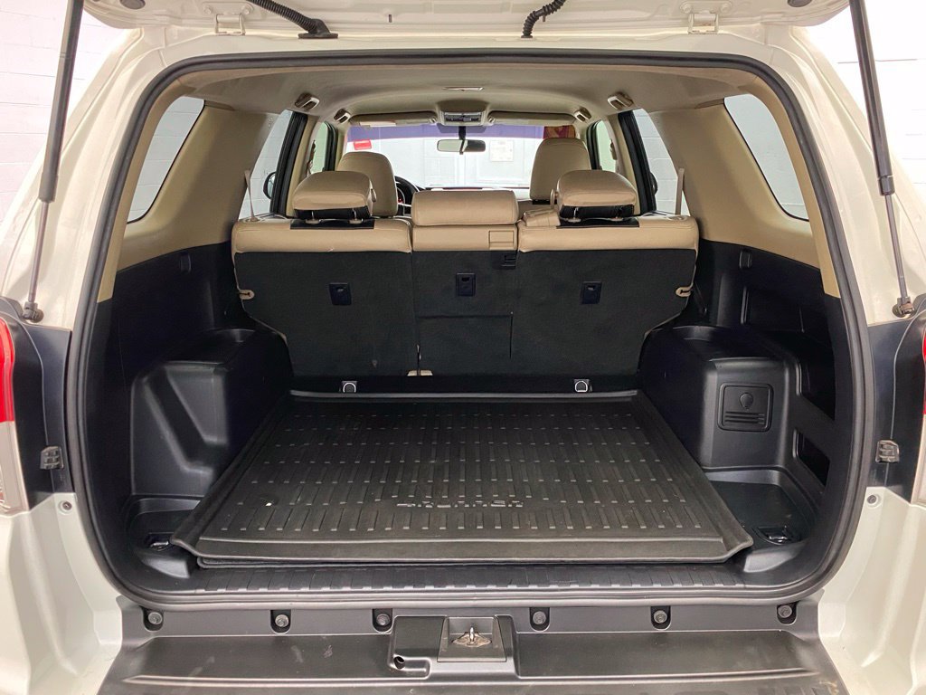 Used 2012 Toyota 4Runner SR5 RWD image 21