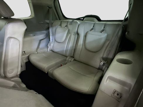 Used 2011 Toyota Highlander Limited w/ Tow Pkg AWD/4WD image 31