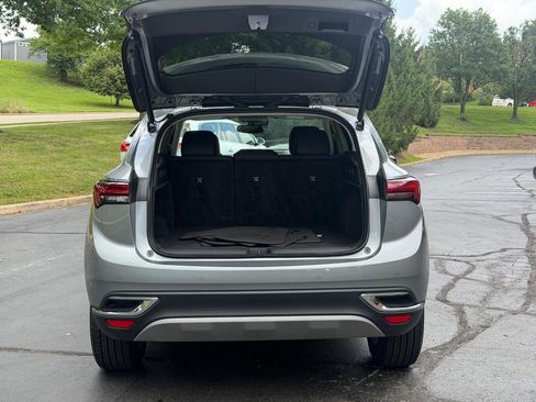Used 2023 Buick Envision Essence FWD image 4