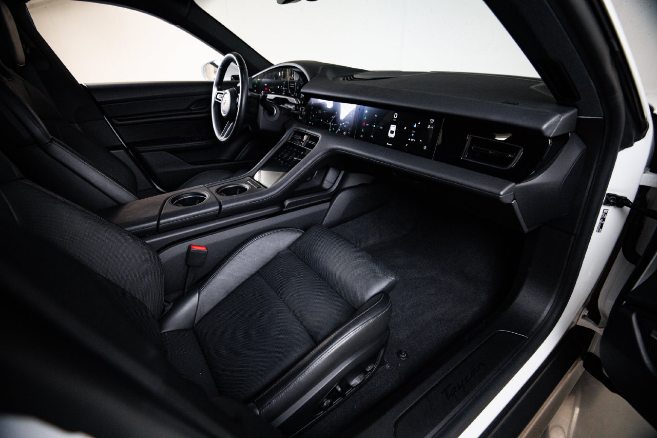 Certified 2024 Porsche Taycan RWD image 28
