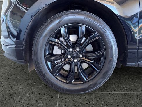 Certified 2024 Ford Edge SE w/ Black Appearance Package image 20