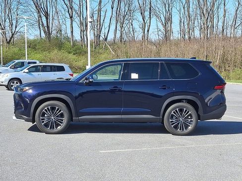 New 2026 Toyota Grand Highlander AWD Hybrid image 9