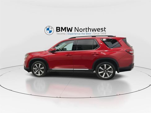 Used 2023 Honda Pilot Elite image 11
