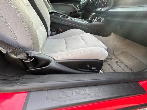 Used 2022 Chevrolet Camaro LT RWD image 25