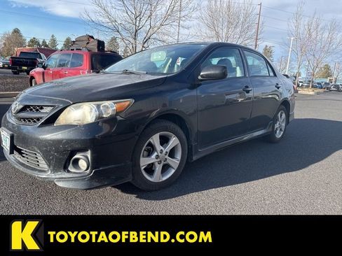 Used 2012 Toyota Corolla S image 1