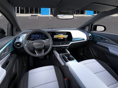 New 2026 Chevrolet Equinox EV LT AWD/4WD image 15