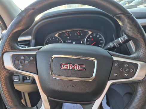 Used 2023 GMC Acadia SLE w/ Driver Convenience Package image 23