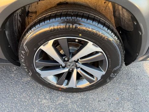 Used 2018 Lexus NX 300 AWD w/ Premium Package image 15