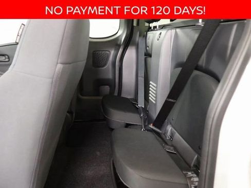 New 2025 Nissan Frontier S image 23