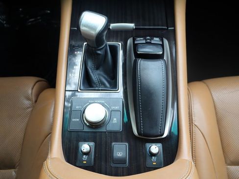 Used 2014 Lexus LS 460 AWD w/ Comfort Package image 37