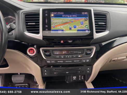 Used 2017 Honda Pilot Elite image 17