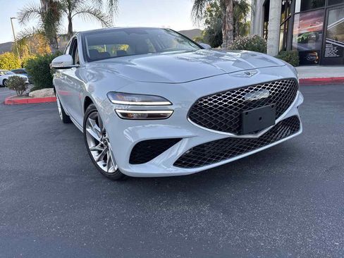 Used 2022 Genesis G70 2.0T image 17