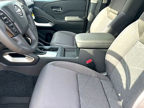 New 2026 Nissan Frontier SV w/ All-Weather Content Package image 10