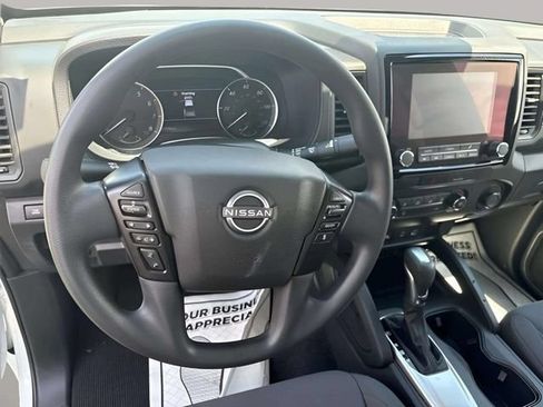 Used 2022 Nissan Frontier S w/ Technology Package AWD/4WD image 8