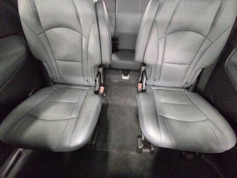 Used 2023 Buick Enclave Essence w/ Experience Buick Package AWD/4WD image 25