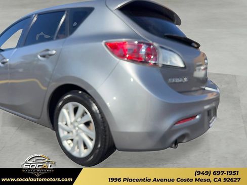 Used 2012 MAZDA MAZDA3 i Grand Touring w/ Tech Pkg FWD image 33