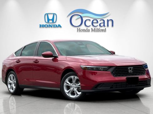New 2026 Honda Accord LX image 7