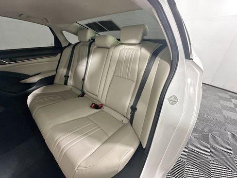 Used 2022 Honda Accord EX-L image 26