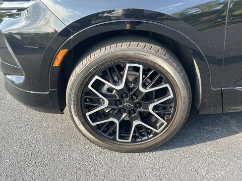 Certified 2023 Chevrolet Blazer RS w/ Enhanced Convenience Package image 11