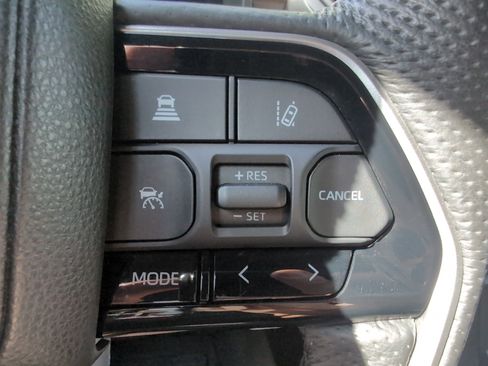 Certified 2025 Toyota Sequoia Capstone AWD/4WD image 20