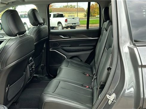 Used 2023 Jeep Grand Cherokee 4WD 4xe image 26