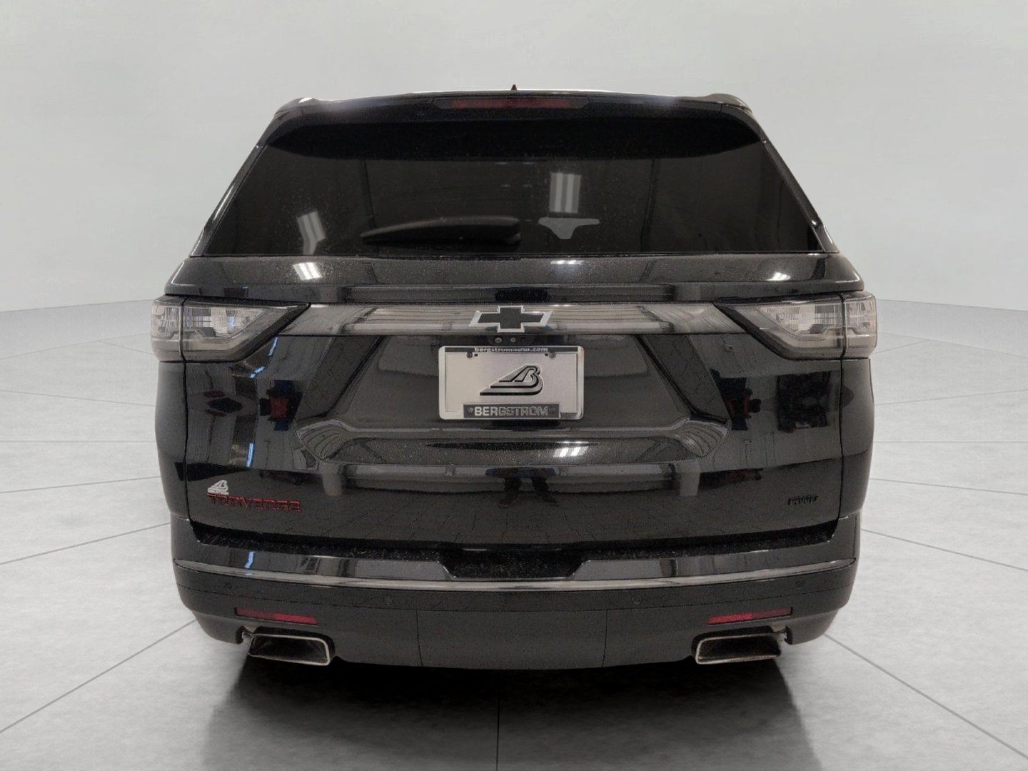 Used 2021 Chevrolet Traverse Premier w/ Redline Edition AWD/4WD image 27